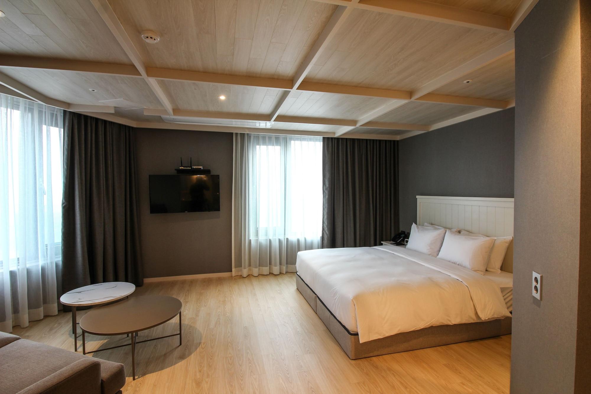 Golden Tulip Ever Yongin Hotel Exterior foto